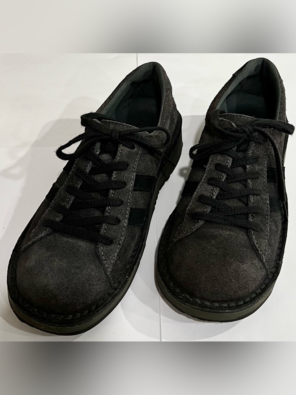 🇬🇧FLY LONDON RARE 90s VINTAGE Gray Suede Sneakers Shoes US9 EU40 Women's